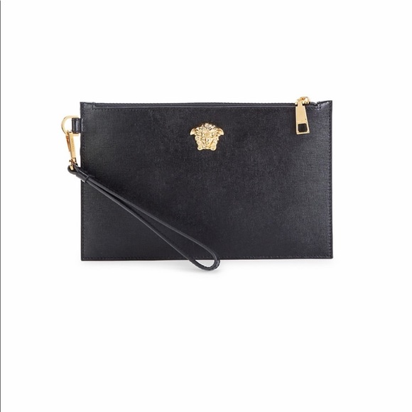 ❗️SOLD❗️Medusa Leather wristlet ❗️SOLD❗️ - Picture 9 of 9